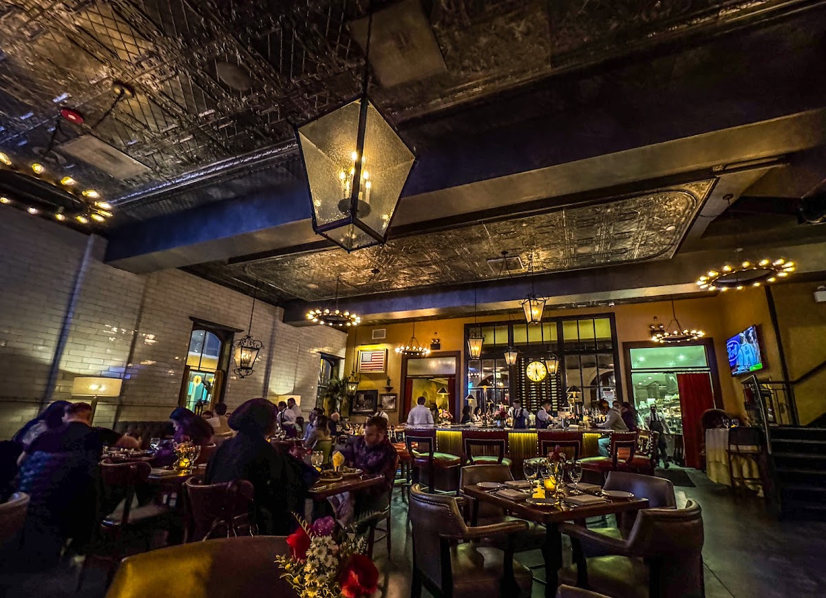 The Chicago Firehouse Restaurant Interior Photo - The Chicago Firehouse Restaurant Bar & Grill in Chicago, IL