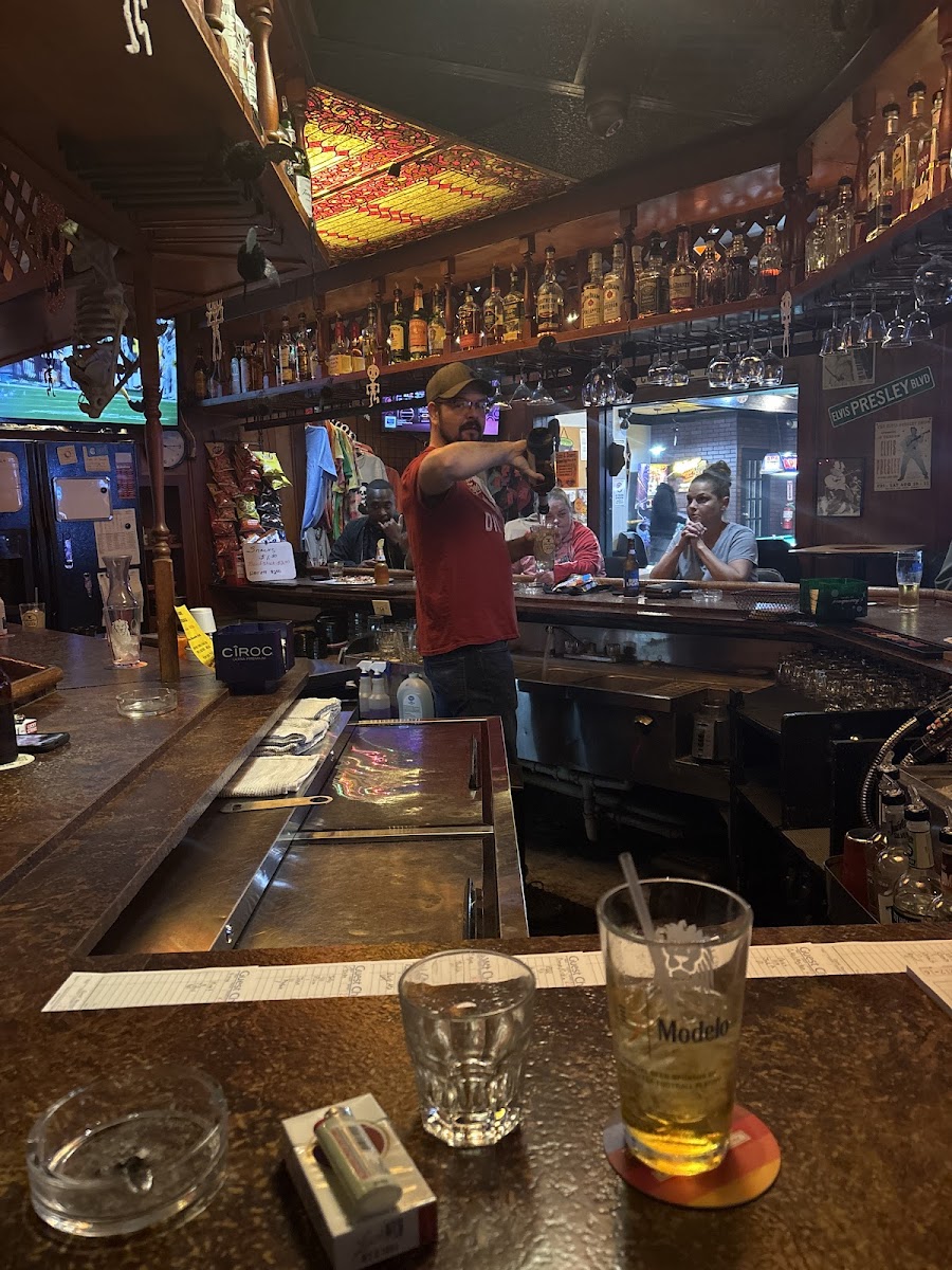 The Final Score Interior Photo - The Final Score Bar & Grill in Rogers, AR