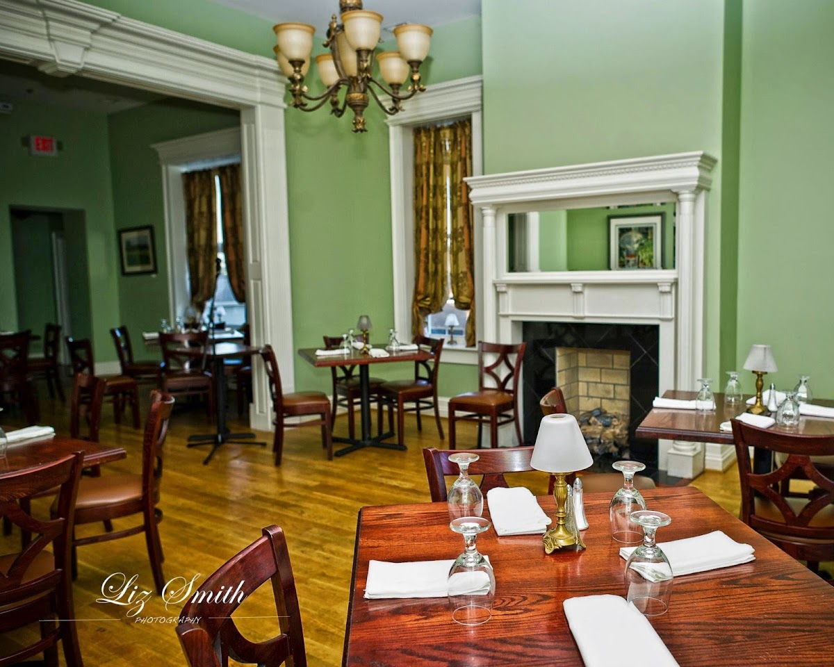 The Miller House Interior Photo - The Miller House Southern in Owensboro, KY