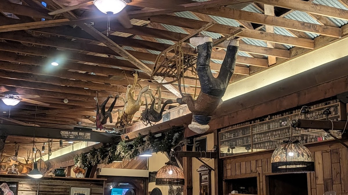 The Pump House Restaurant Fairbanks Interior Photo - The Pump House Restaurant Fairbanks Bar & Grill in Fairbanks, AK