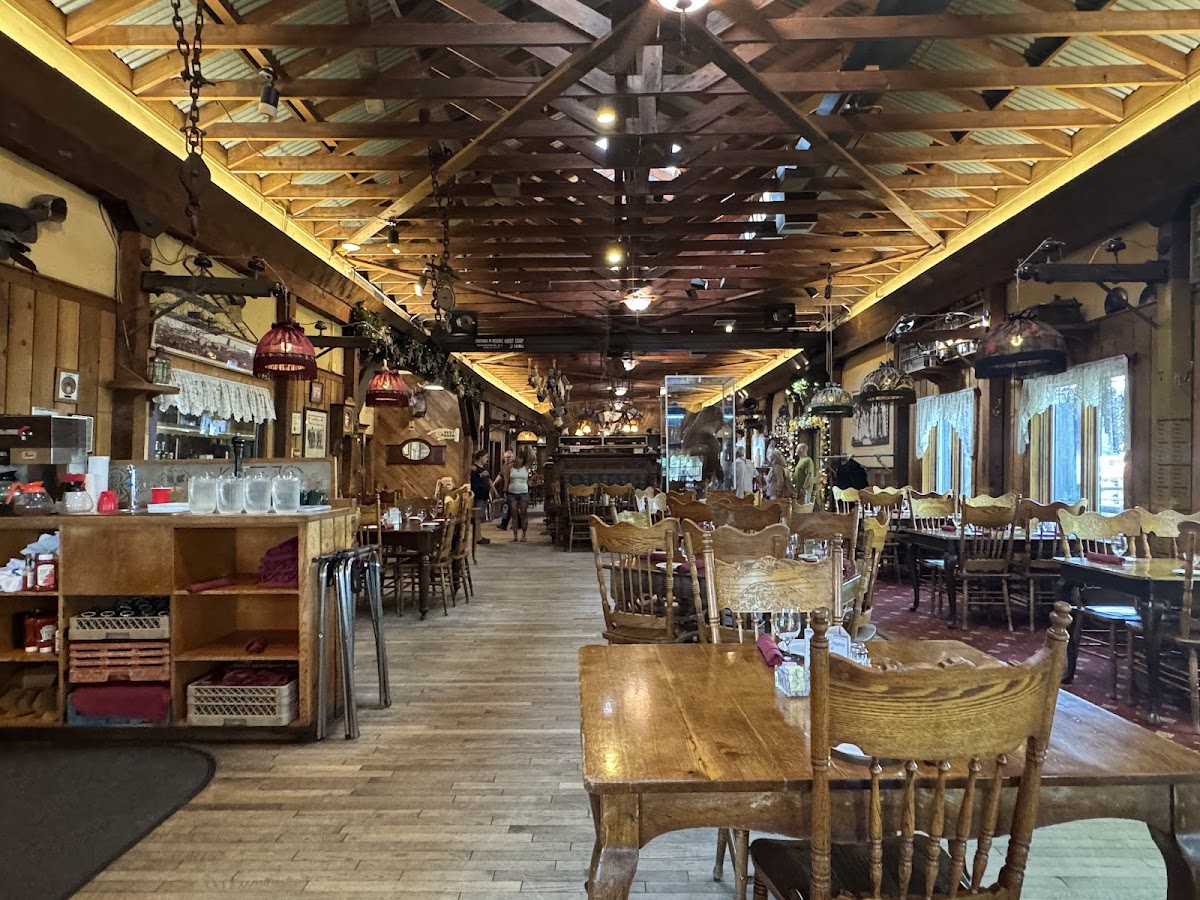 The Pump House Restaurant Fairbanks Interior Photo - The Pump House Restaurant Fairbanks Bar & Grill in Fairbanks, AK