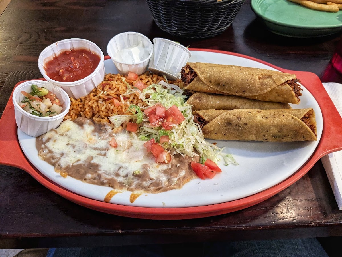 Tomasita's Albuquerque New Mexican Restaurant Food Photo - Tomasita's Albuquerque New Mexican Restaurant Mexican in Albuquerque , NM