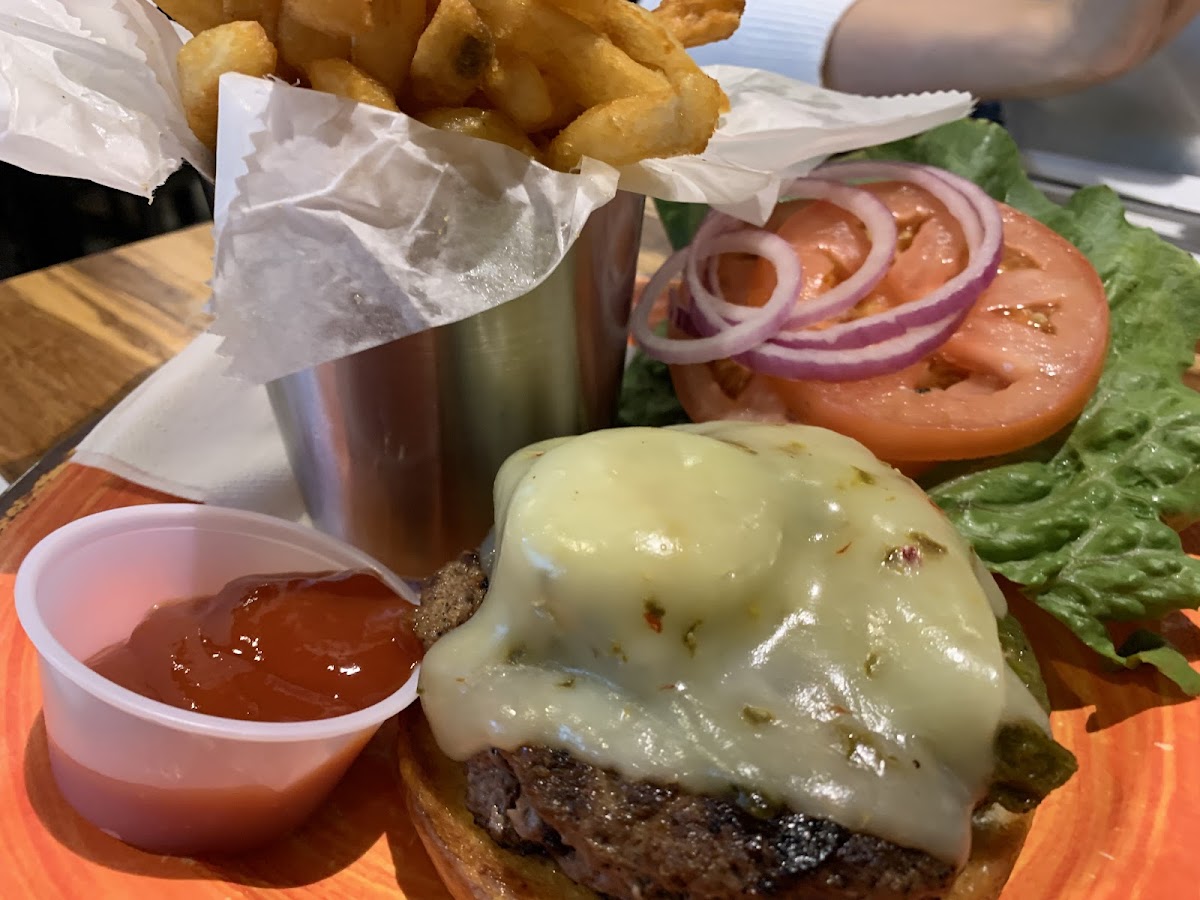 Uptown Kitchen + Taphouse Food Photo - Uptown Kitchen + Taphouse American in Rogers, AR